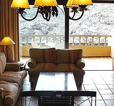 Playa De Roques Apartment