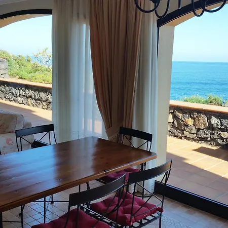 Playa De Roques Apartment *